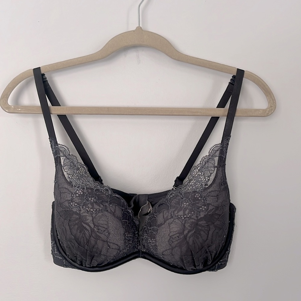 Victoria's Secret Gray Lace Underwire Bra